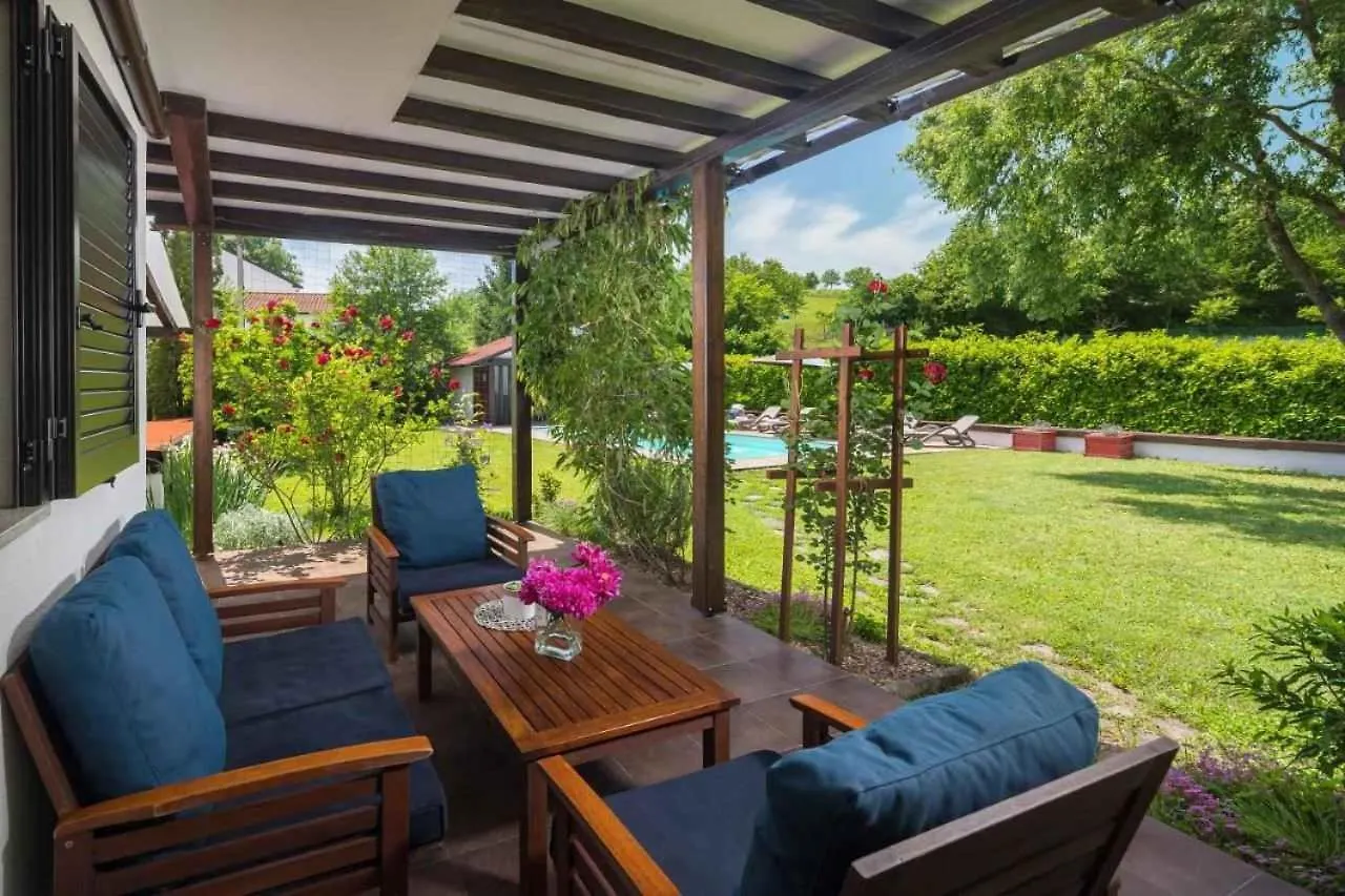 Holiday Home In Cerovlje - Istrien 51826 Croatia